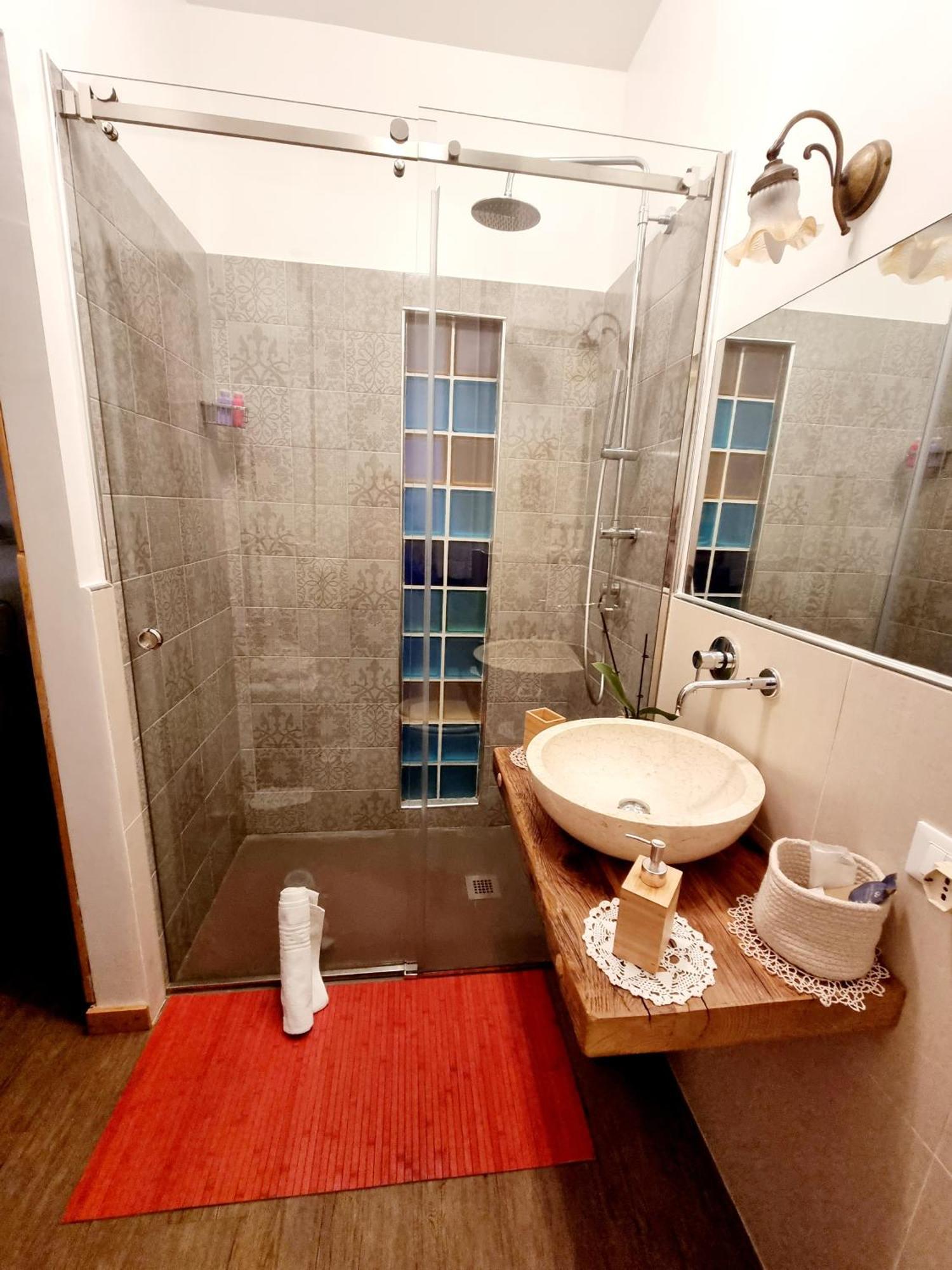 Casavacanze Tuttapposto Palermo Ngoại thất bức ảnh
